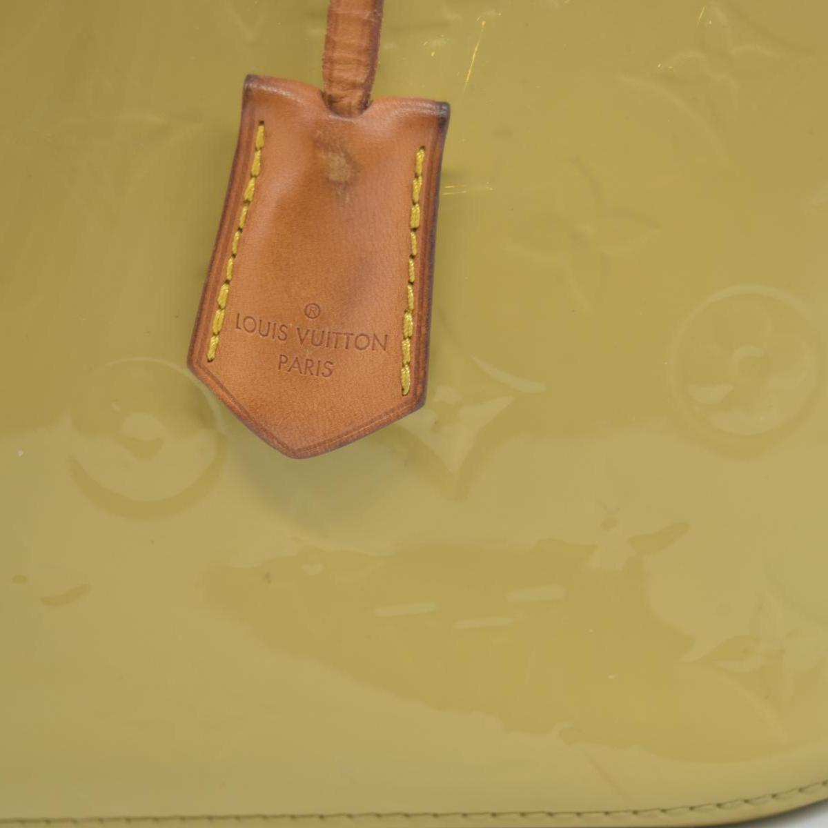 $1560 2014 LOUIS VUITTON Vernis Montebello PM Dune DR2114