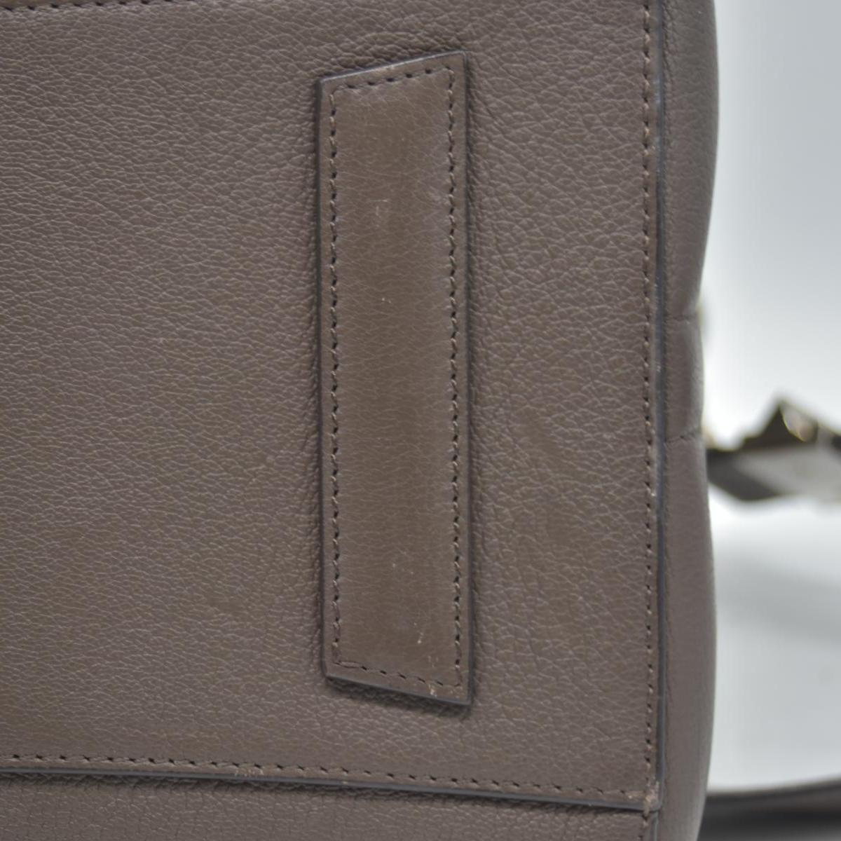 $2750 Givenchy Leather Grey Sugar Goatskin Leather Antigona Bag Medium