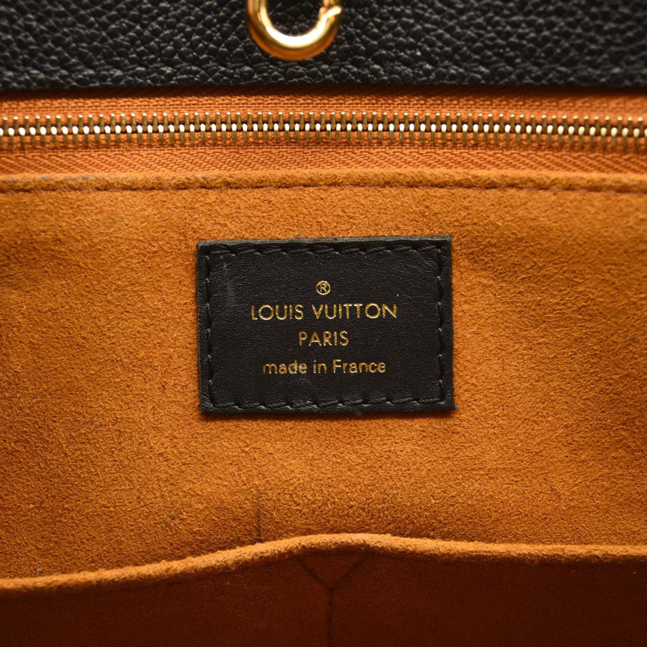 LOUIS VUITTON Empreinte Monogram Giant Onthego MM Black