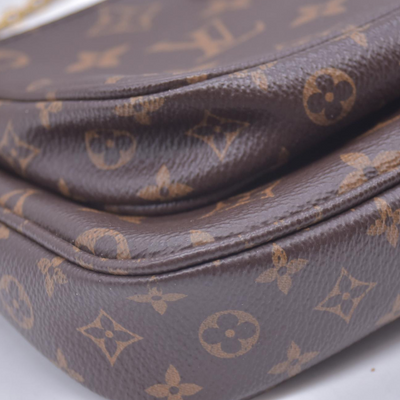 $2930 RFID Louis Vuitton Monogram Multi Pochette Accessories Kaki CONSIGNMENT