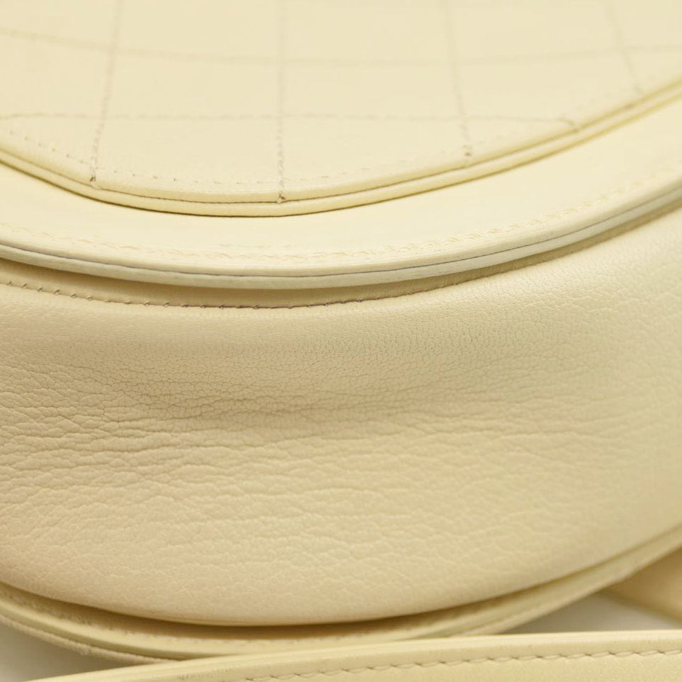 Chanel Shiny Calfskin Goatskin Quilted Small Coco Curve Messenger Flap White