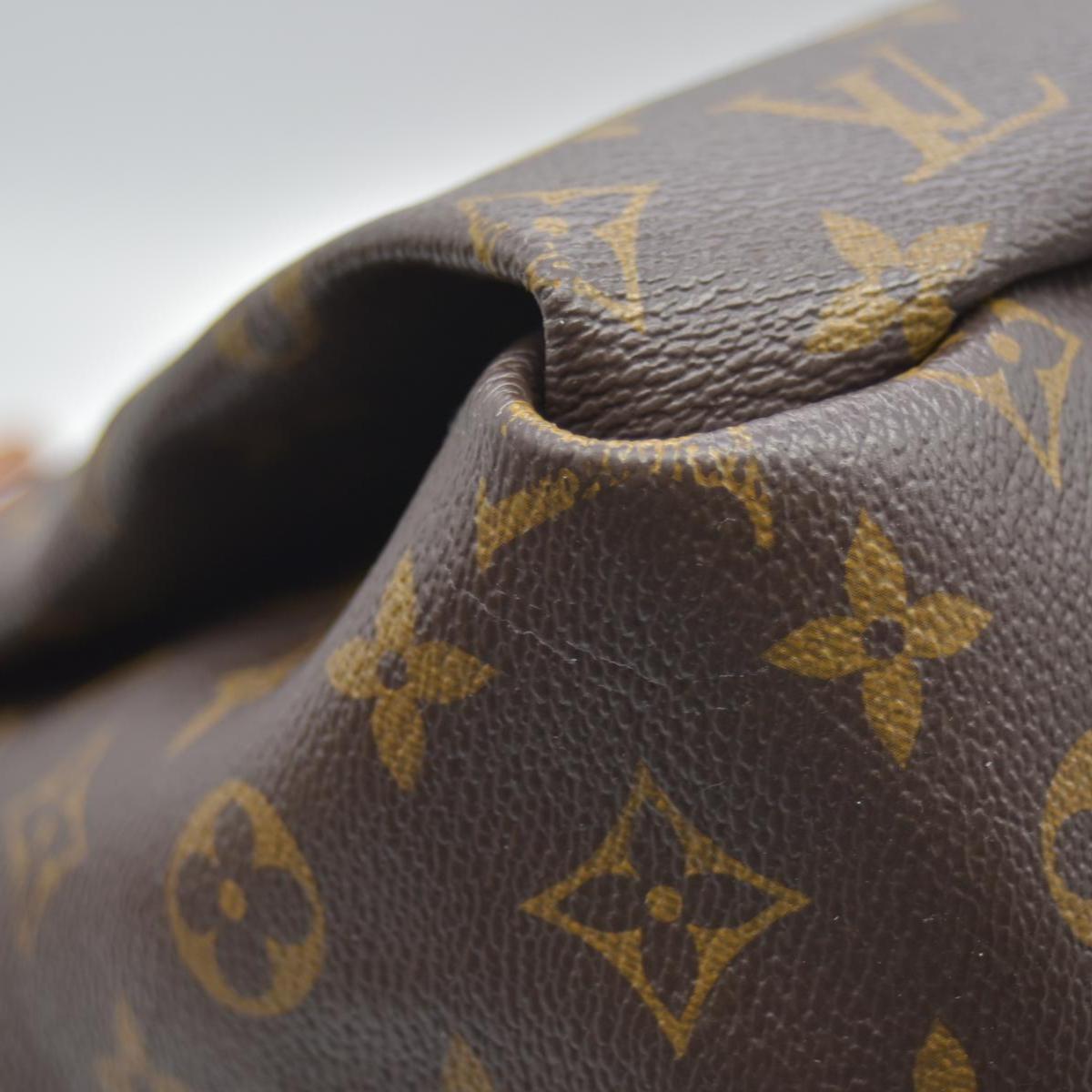 $2500 Louis Vuitton Monogram Artsy MM 10020301