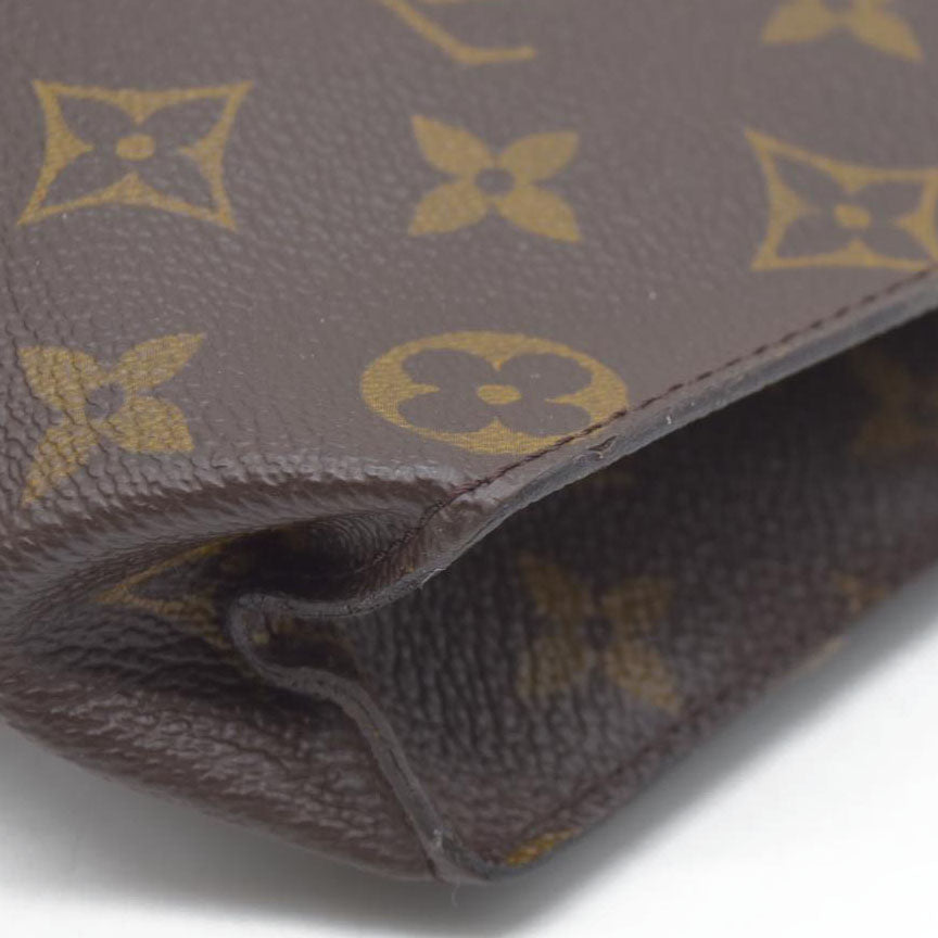 Louis Vuitton Monogram Poche Toilette 26 Cosmetics Pouch Purse  TH01914