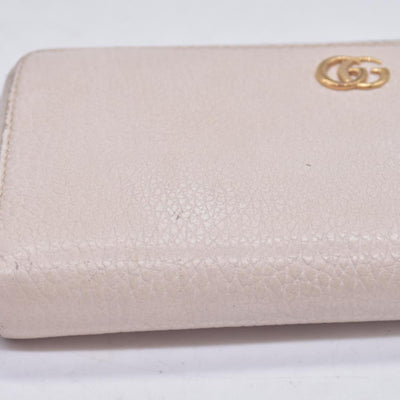 $660 2005 Gucci Cream GG Marmont zip around wallet 10021060