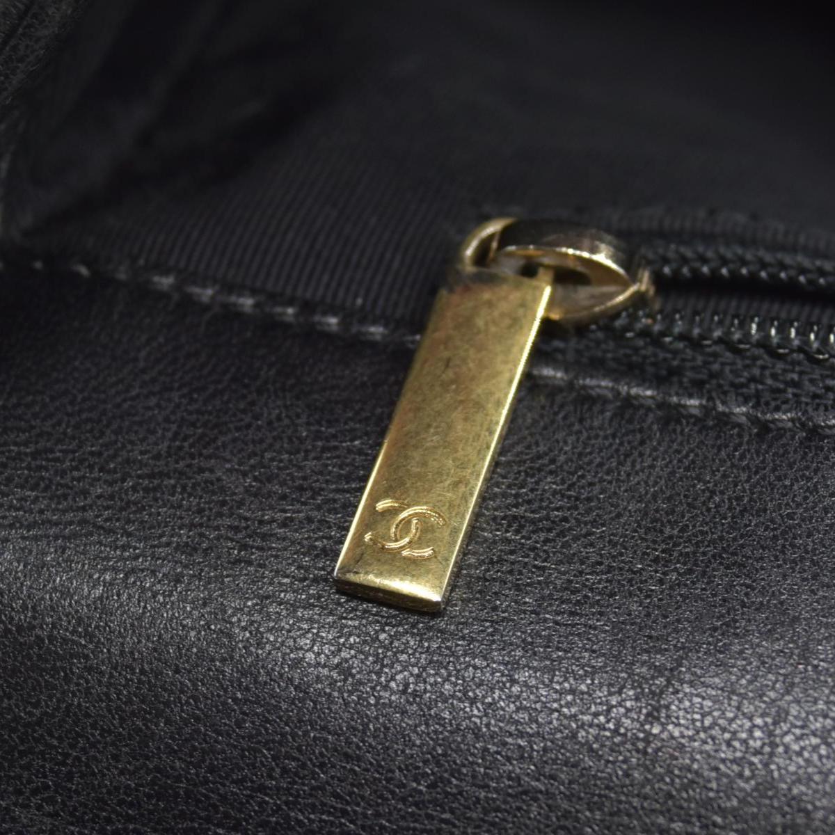 $7600 2017 Chanel Lambskin Quilted Large Boy Flap Black