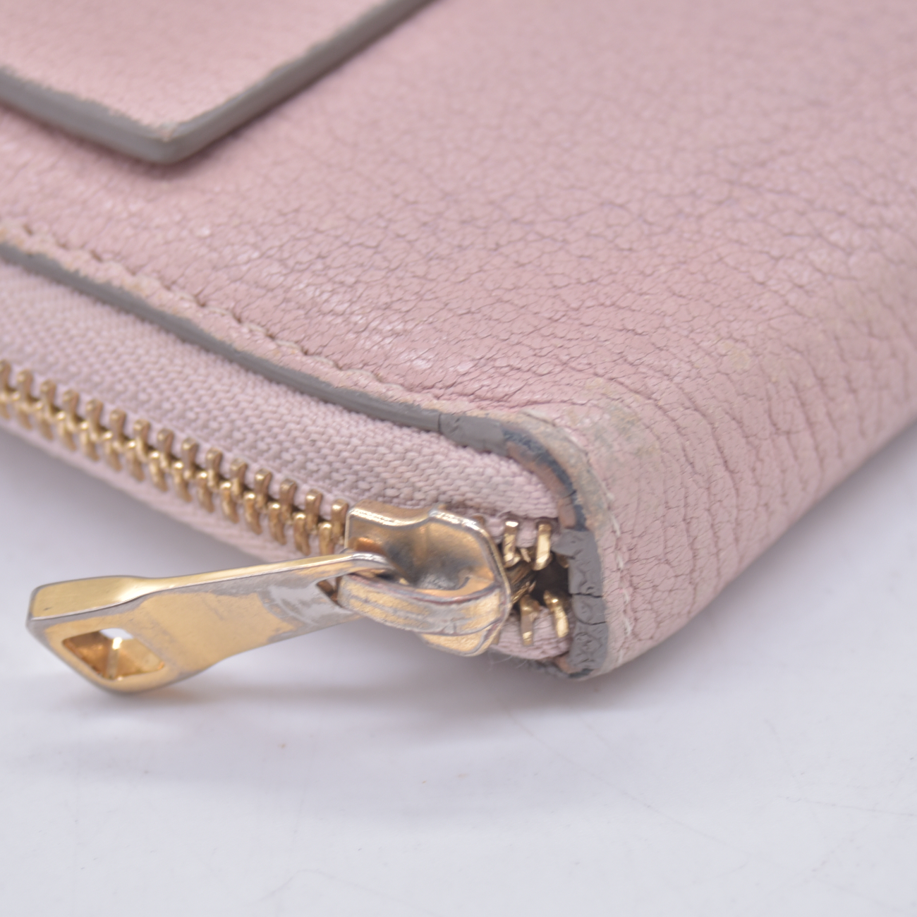 $605 2015 Chloe Long Drew Zip Around Flap Wallet Pink