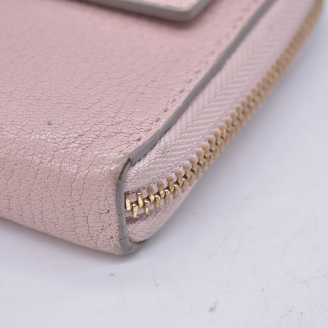 $605 2015 Chloe Long Drew Zip Around Flap Wallet Pink