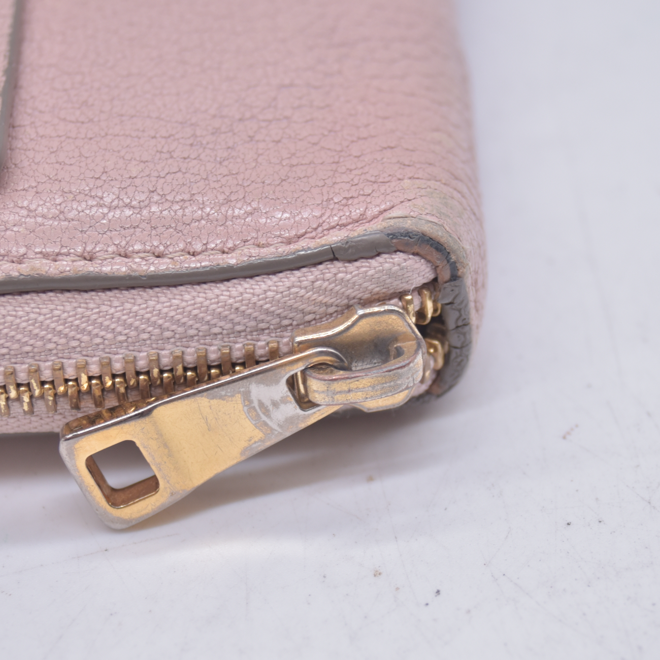$605 2015 Chloe Long Drew Zip Around Flap Wallet Pink