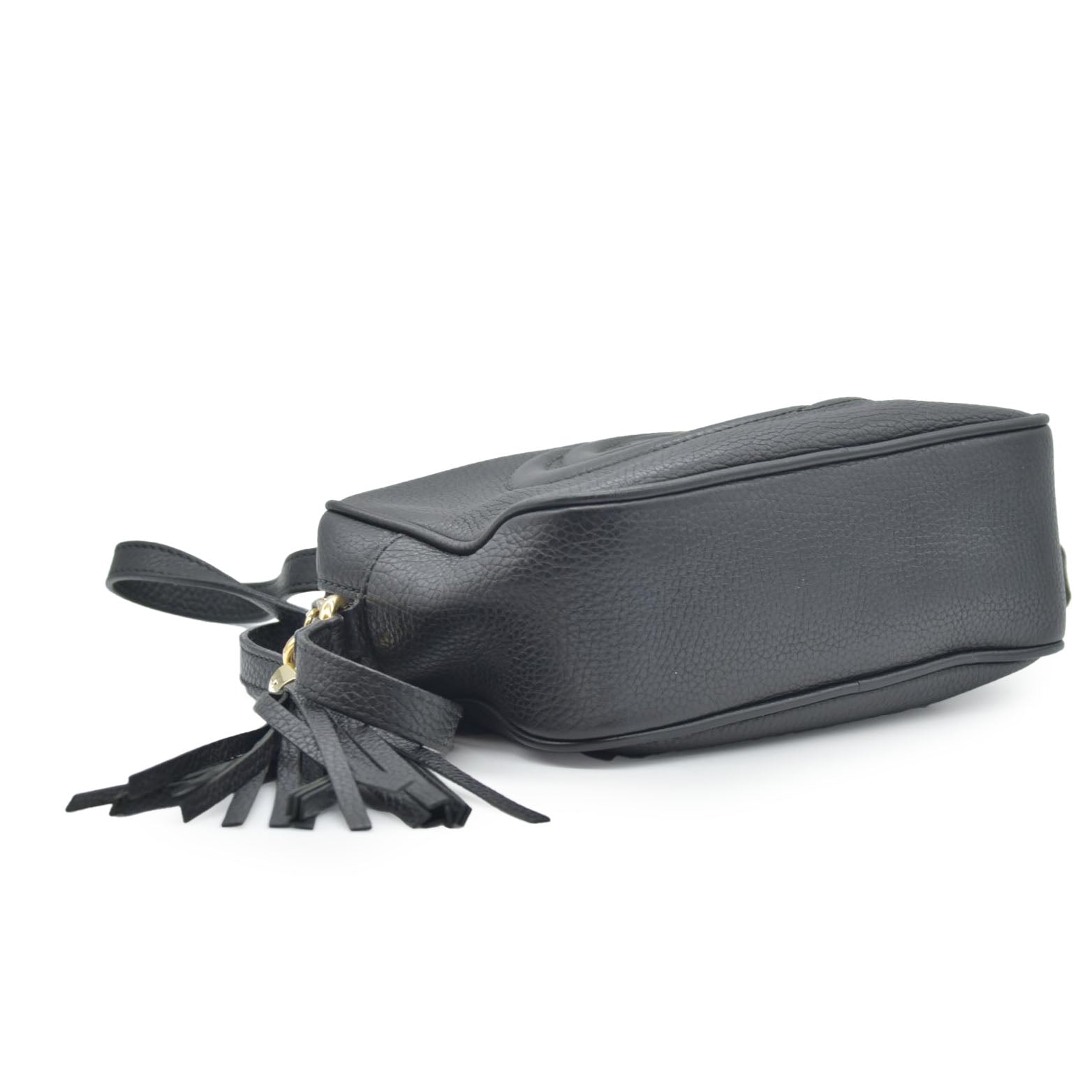 $1490 Gucci Pebbled Calfskin Small Soho Disco Bag Black