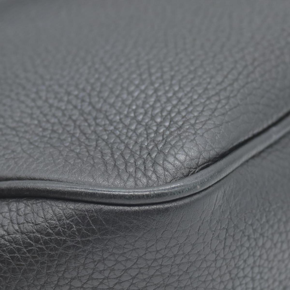 $1490 Gucci Pebbled Calfskin Small Soho Disco Bag Black