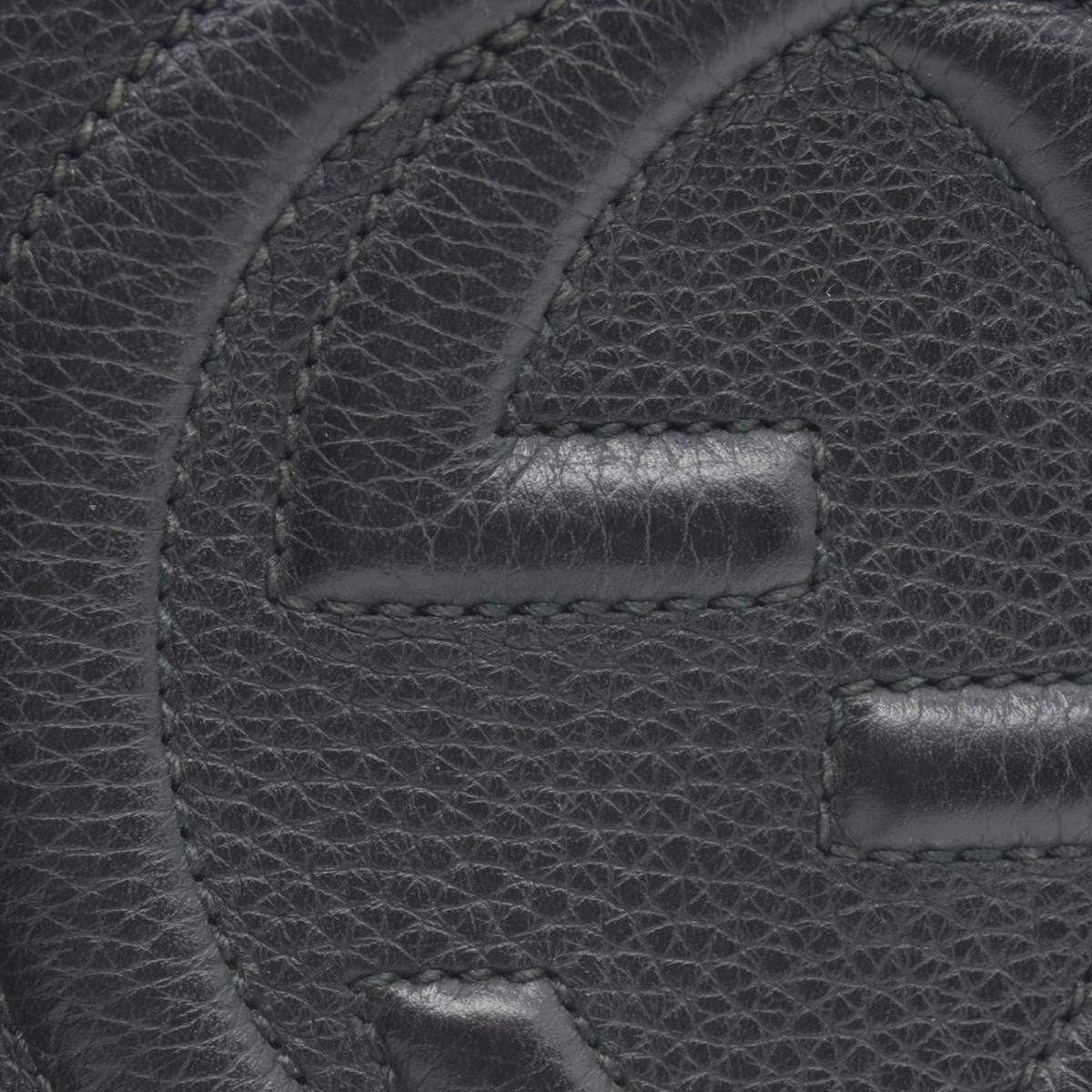 $1490 Gucci Pebbled Calfskin Small Soho Disco Bag Black