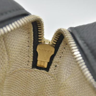 $1490 Gucci Pebbled Calfskin Small Soho Disco Bag Black