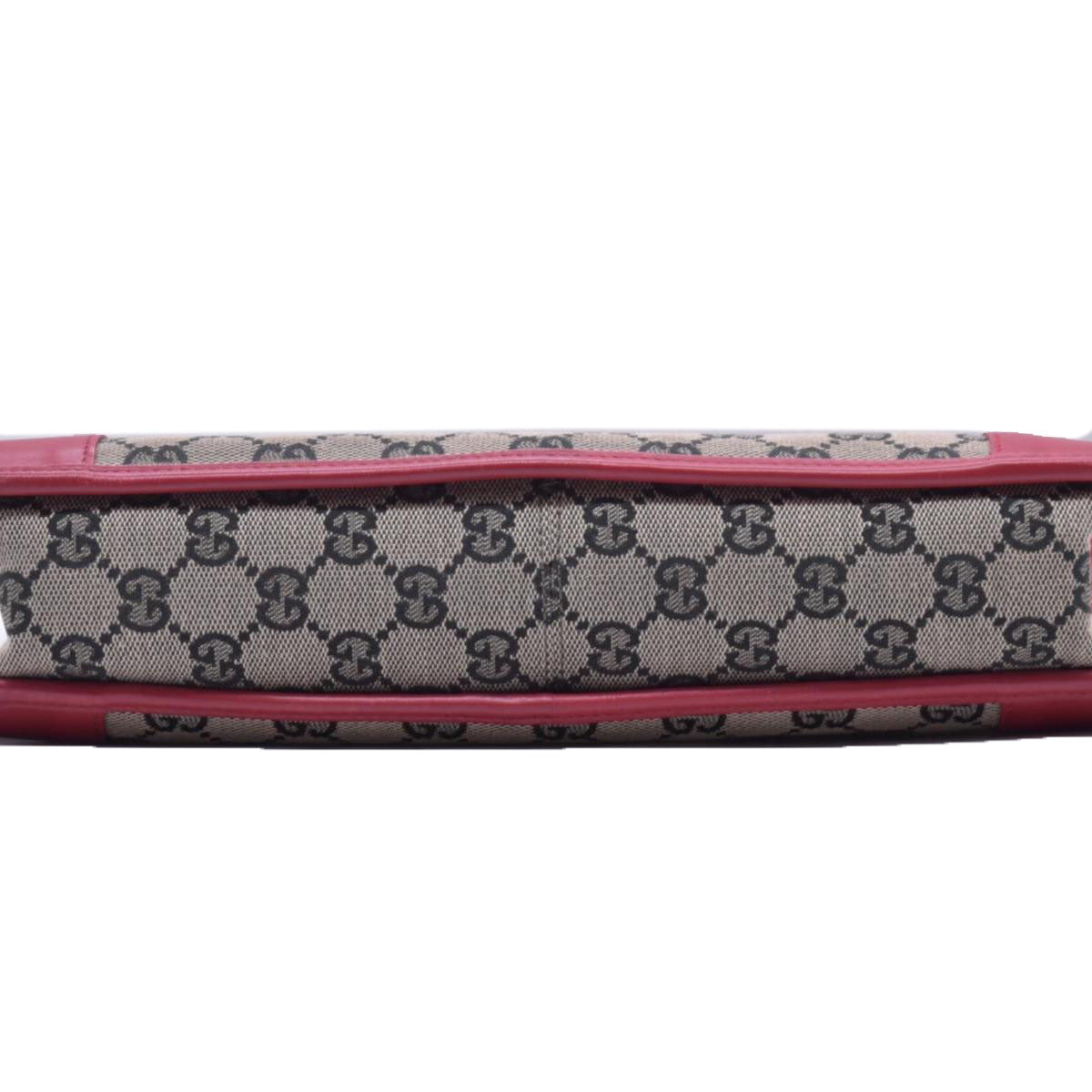 $650 Gucci Vintage GG Canvas Shoulder Bag CONSIGNMENT 10021000