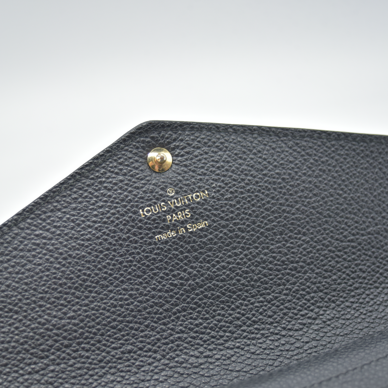 $1060 2016 Louis Vuitton Empreinte Sarah Wallet NM Black CA2116