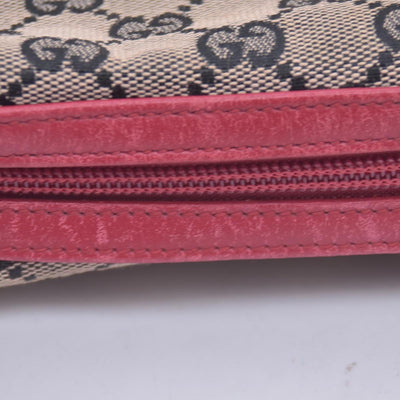 $650 Gucci Vintage GG Canvas Shoulder Bag CONSIGNMENT 10021000