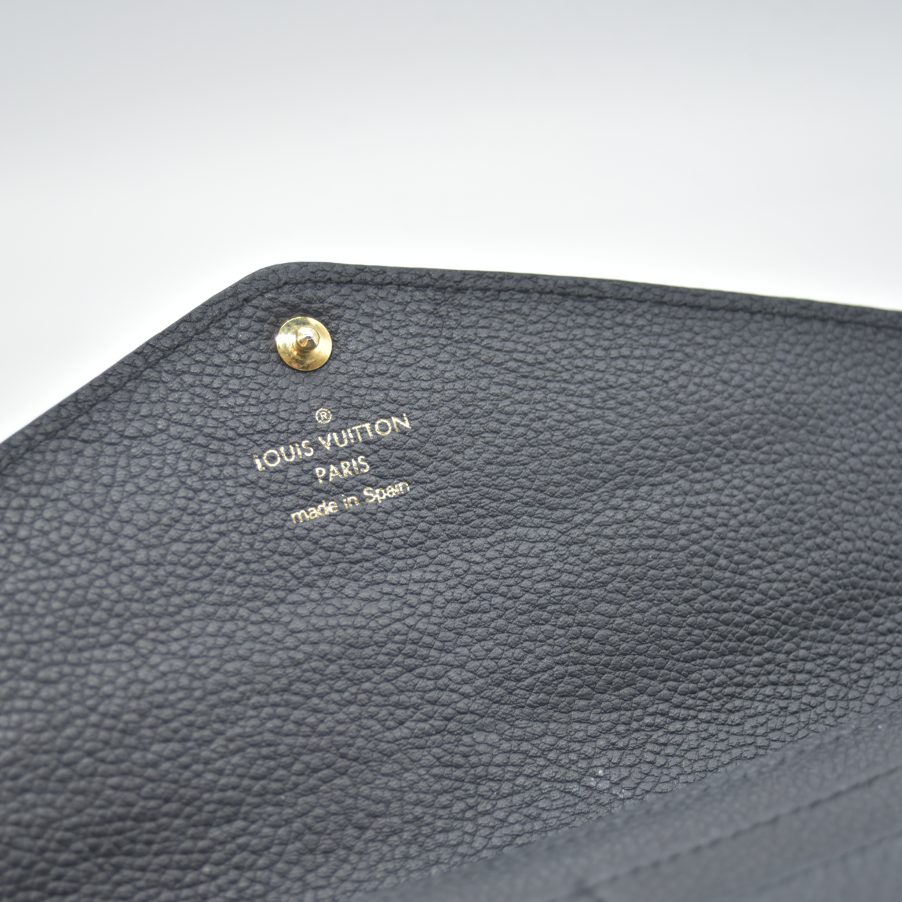 $1060 2015 Louis Vuitton Empreinte Sarah Wallet NM Black CA2115