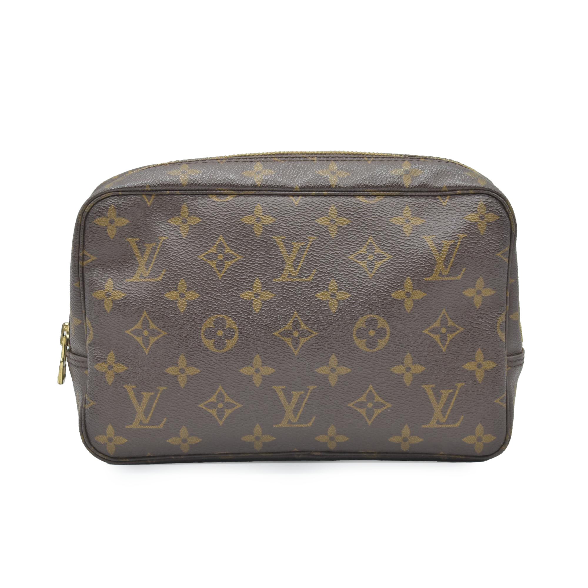 $600 1990 Louis Vuitton Monogram Trousse Toilette 23 Clutch Pouch Bag TH1910