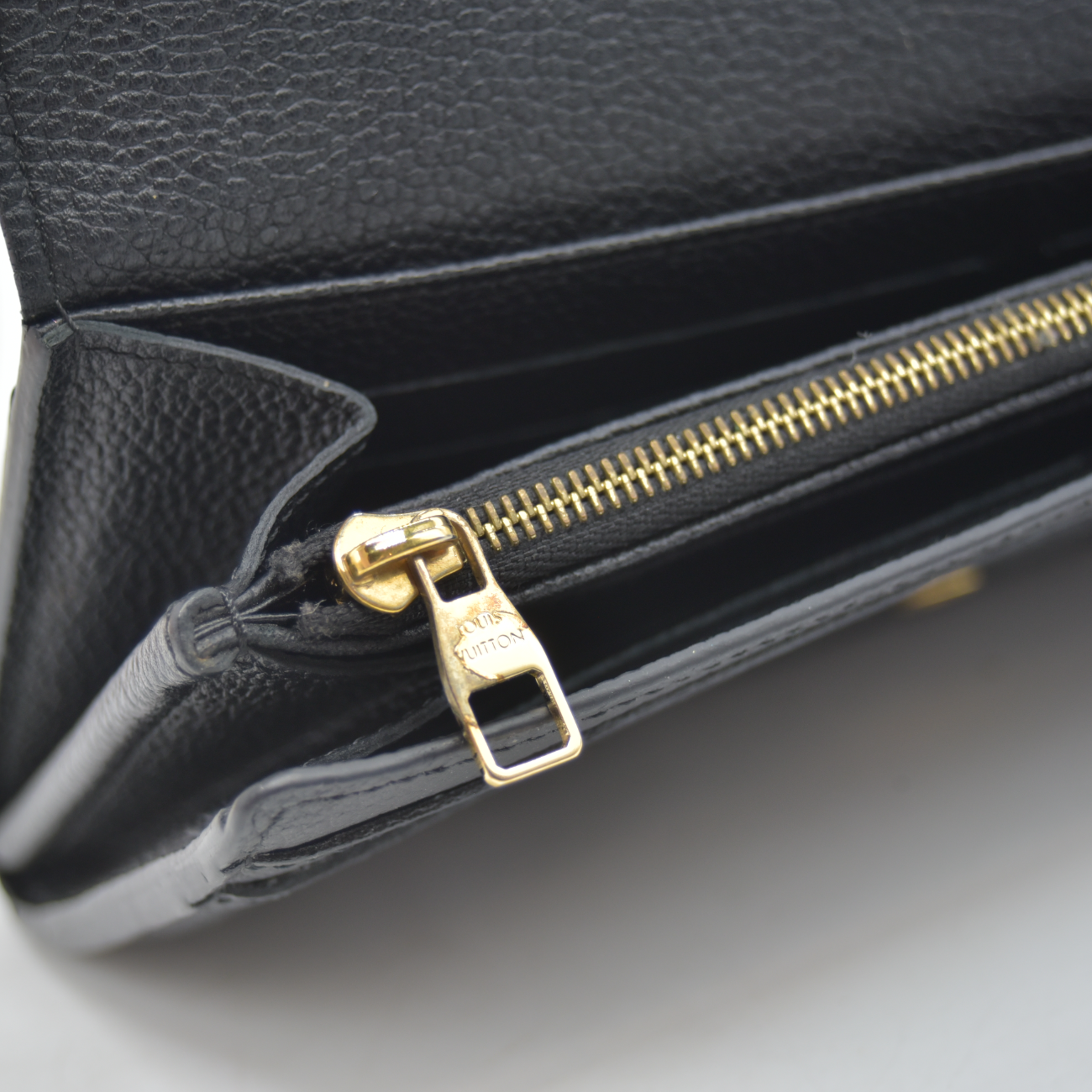 $1060 2015 Louis Vuitton Empreinte Sarah Wallet NM Black CA2115