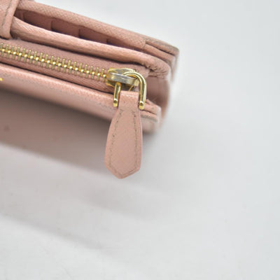 $650 PRADA Saffiano Compact Wallet Pink CONSIGNMENT