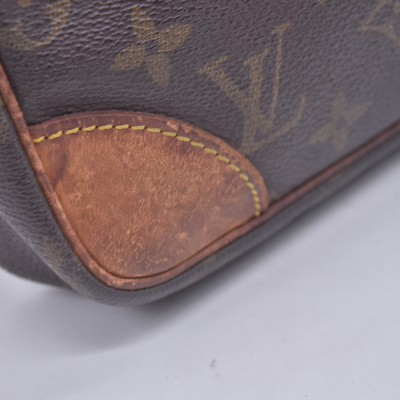 $650 1992 Louis Vuitton Monogram Pochette Marly Dragonne 26 SL0942