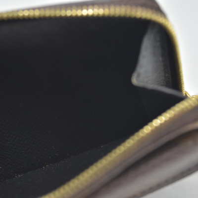 $675 Louis Vuitton  Monogram Recto Verso Card Holder Black RFID Missing Chain