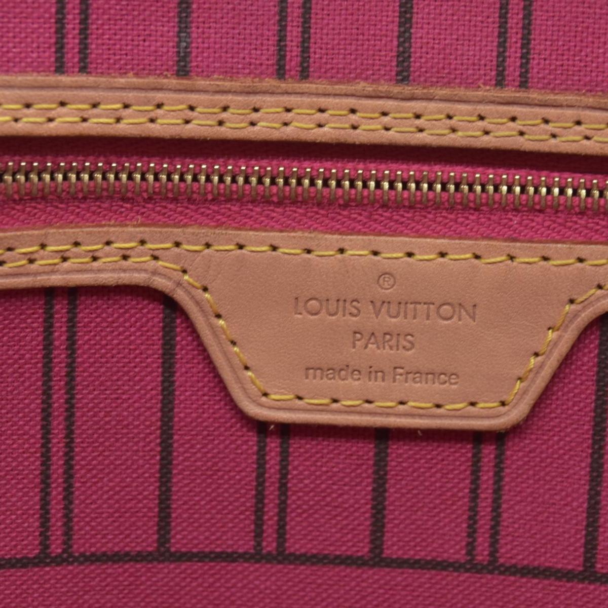 $2170 Louis Vuitton  Monogram Neo Neverfull MM Fuchsia
