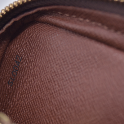 $650 2002 Louis Vuitton Monogram Pochette Marly Dragonne 26 SL0042