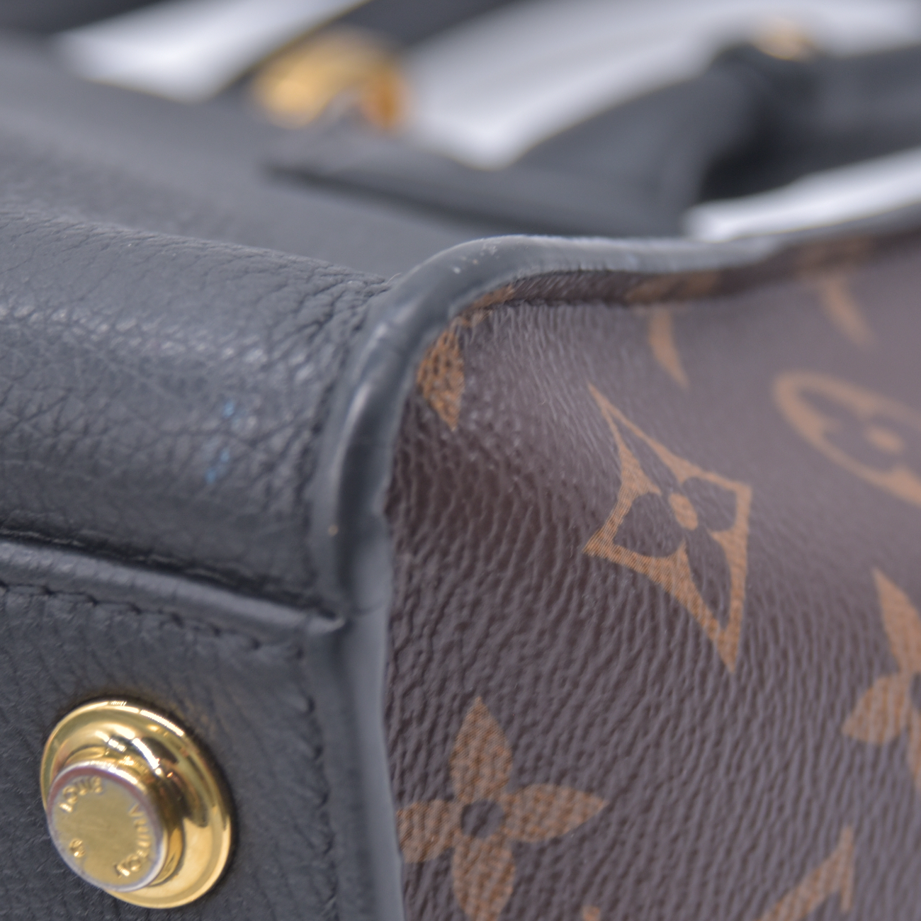 $4700 RFID Louis Vuitton Monogram On My Side PM Shoulder Bag 10021057