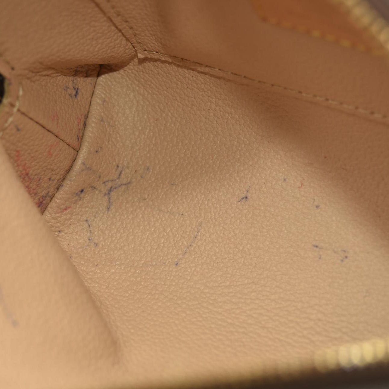 LOUIS VUITTON Monogram Cosmetic Pouch SR3290