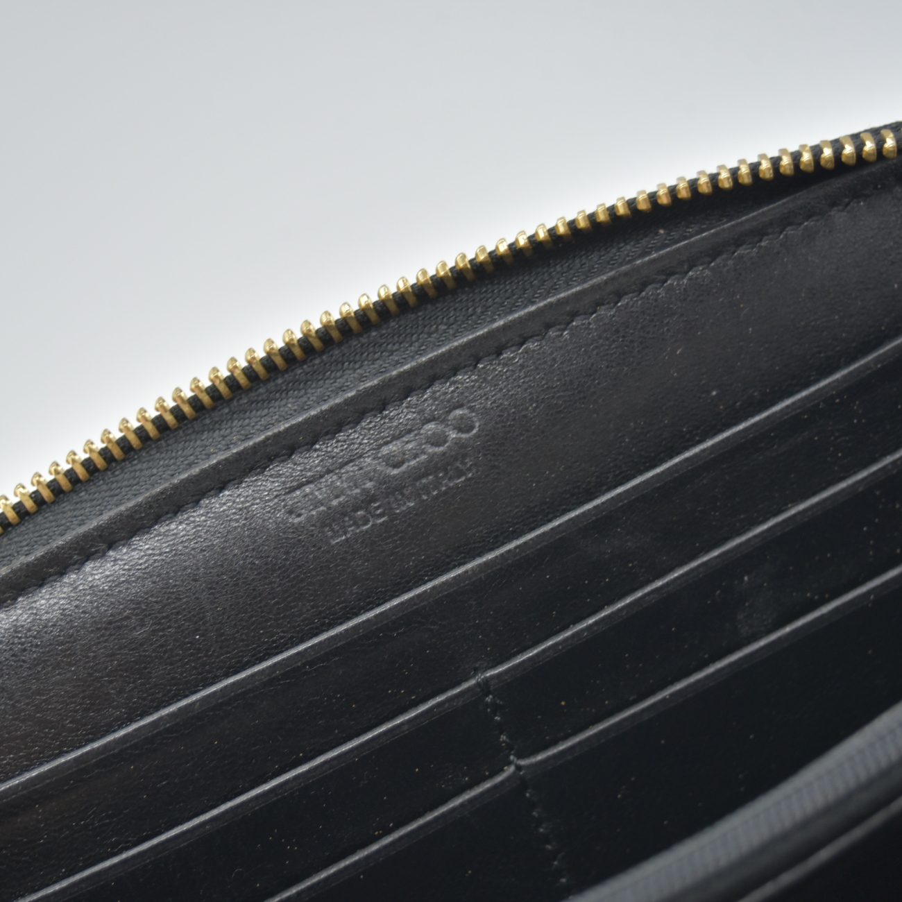 $595 Jimmy Choo CONSIGNMENT Wallet Black Zip Around Petrol Patent