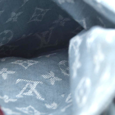 $2000 Louis Vuitton Denim Daily GM Blue Clair