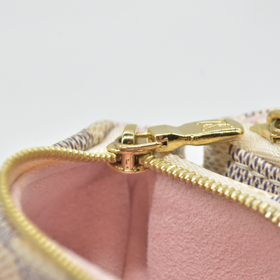 $1890 Louis Vuitton Damier Azur Liv Pochette