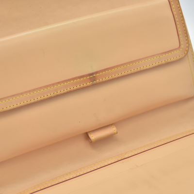 $795 2004 Louis Vuitton White Murakami Multicolor Porte Tresor International Wallet TH0034 CONSIGNMENT