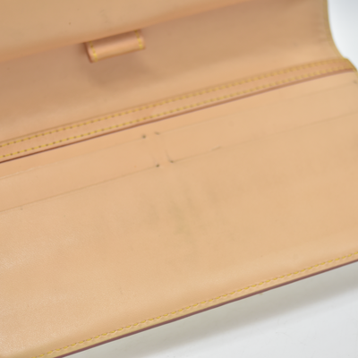 $795 2004 Louis Vuitton White Murakami Multicolor Porte Tresor International Wallet TH0034 CONSIGNMENT