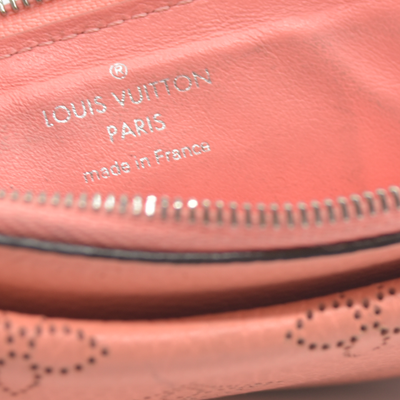 AUCTION $870 Louis Vuitton Mahina Recto Verso Card Holder Coral Leather