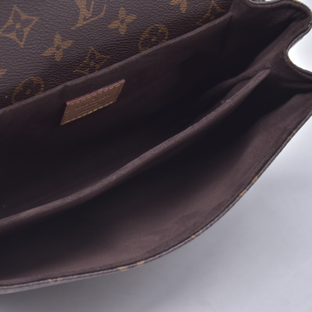 $2840 2019 Louis Vuitton Monogram Pochette Metis Shoulder Bag PL3199