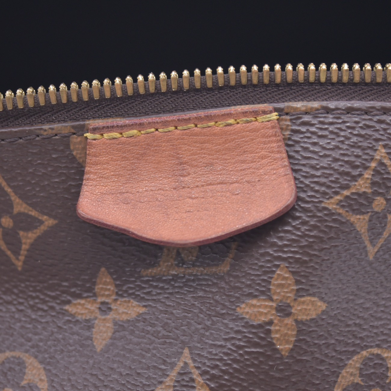 $2450 2019 Louis Vuitton Monoram Bumbag SA4189 10021078