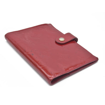 $465 Louis Vuitton  Vernis Small Ring Agenda Cover Pomme D'Amour
