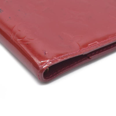 $465 Louis Vuitton  Vernis Small Ring Agenda Cover Pomme D'Amour