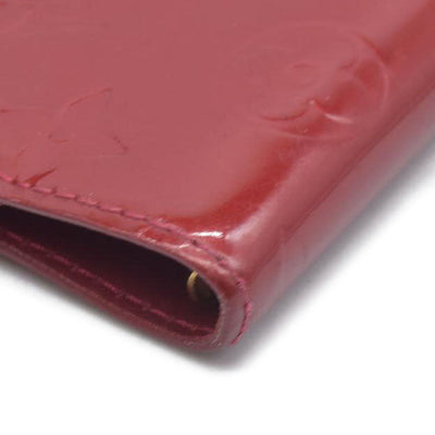 $465 Louis Vuitton  Vernis Small Ring Agenda Cover Pomme D'Amour