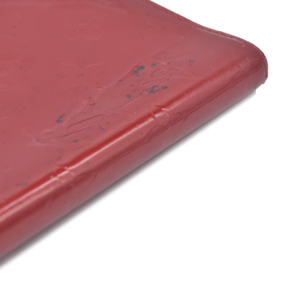 $465 Louis Vuitton  Vernis Small Ring Agenda Cover Pomme D'Amour