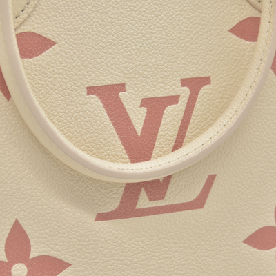 $3500 Louis Vuitton Rose Trianon/Creme Monogram Giant Empreinte Leather Onthego MM Bag