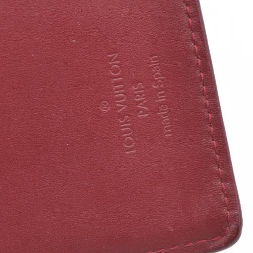 $465 Louis Vuitton  Vernis Small Ring Agenda Cover Pomme D'Amour