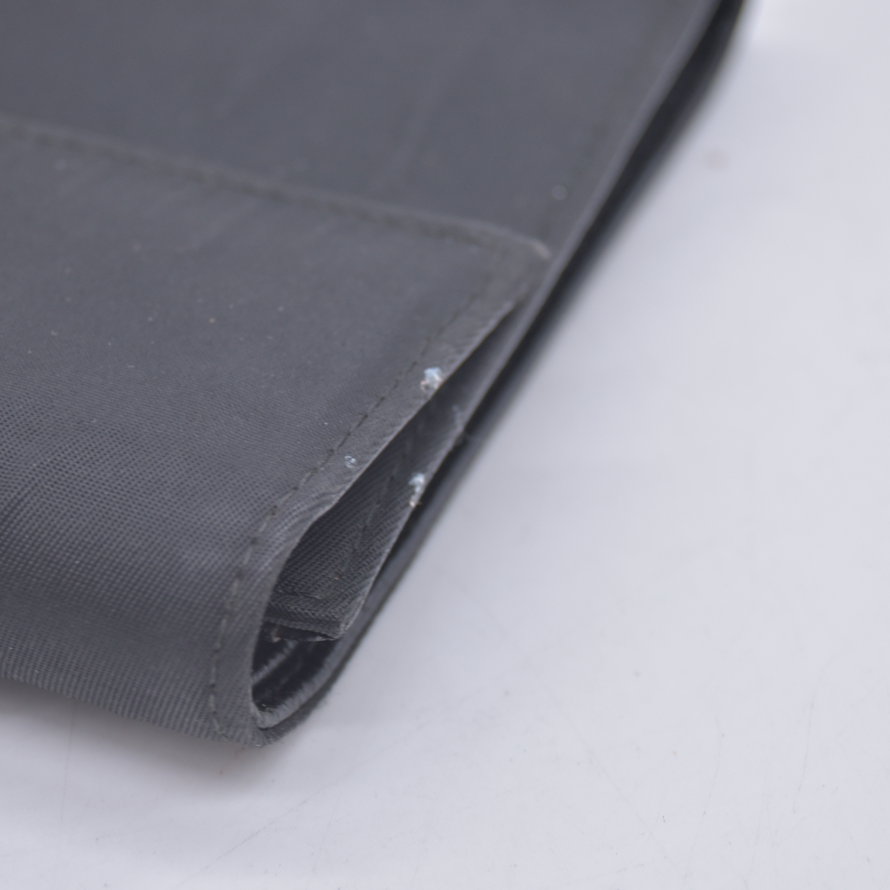$775 PRADA Logo Plate Nylon Trifold Wallet Black 10021030