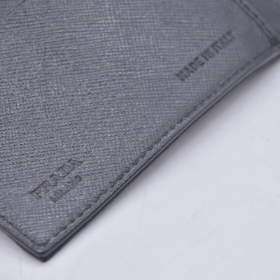 $775 PRADA Logo Plate Nylon Trifold Wallet Black 10021030