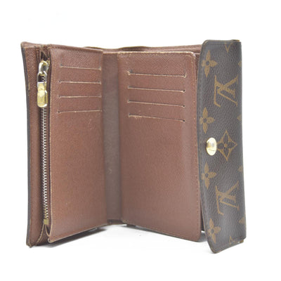 AUCTION $610 LOUIS VUITTON Monogram Alexandra Trifold Wallet CA4098
