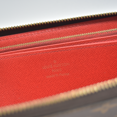$960 RFID Louis Vuitton Monogram Zippy Wallet Coquelicot