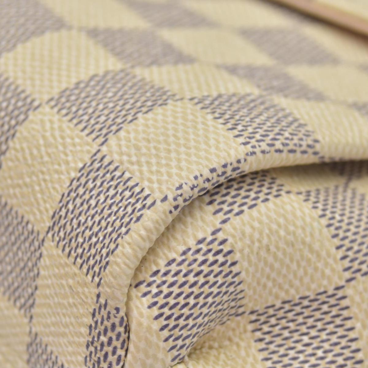 $2000 2018 Louis Vuitton Damier Azur Croisette FL2138