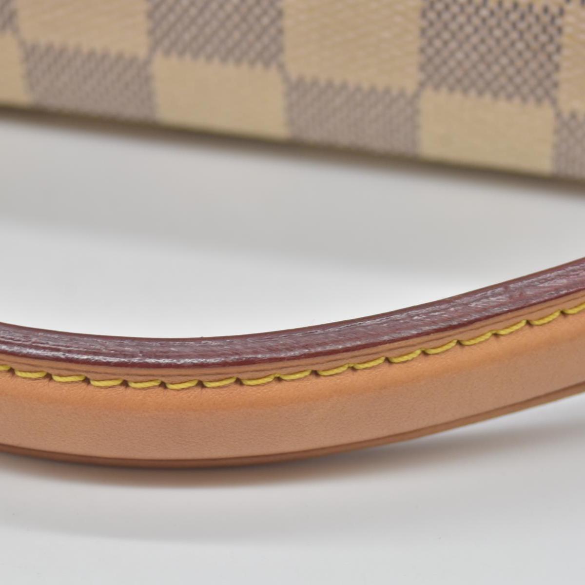 $2000 2018 Louis Vuitton Damier Azur Croisette FL2138