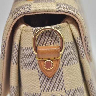$2000 2018 Louis Vuitton Damier Azur Croisette FL2138